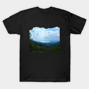 Pretty picture from Shenandoah National Park in Virginia photography T-Shirt